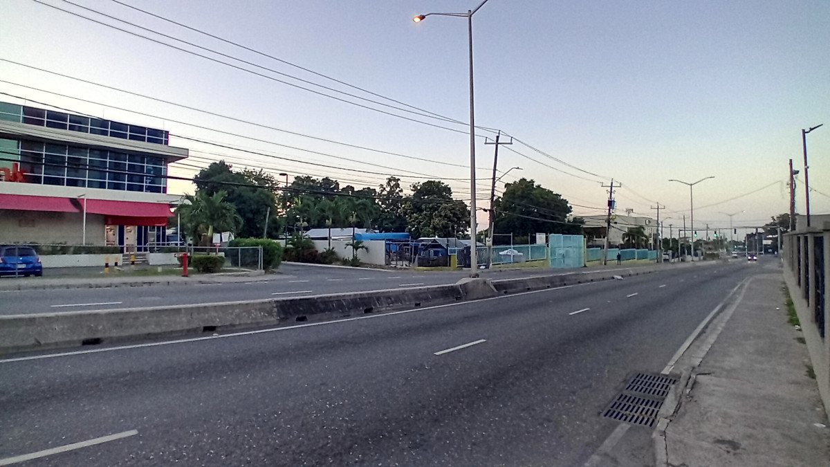 The 2 major banks in Jamaica on Constant Spring Road